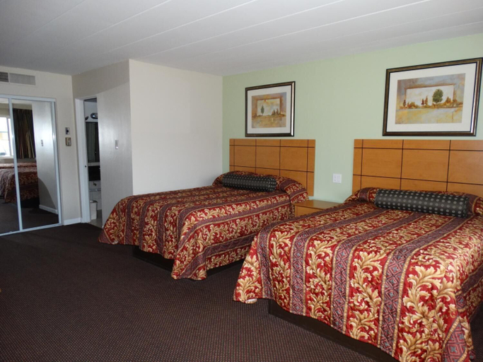 Bedroom 2, Colony Motel, Cook