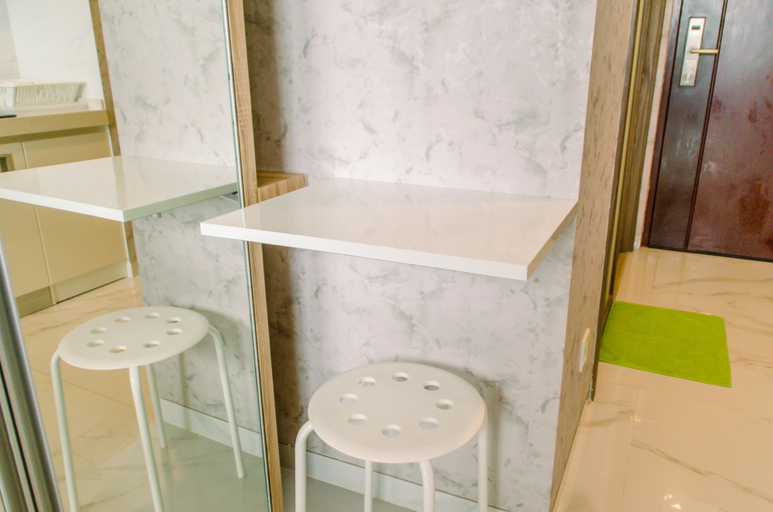 Bathroom 2, Cozy and Simply Studio at Sky House BSD Apartment, Tangerang Selatan