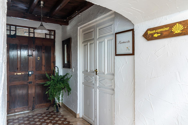 Public Area, Albergue LaMorena, Palencia