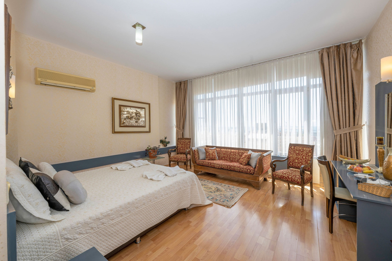 Bedroom 4, Grand Ons Hotel, Fatih
