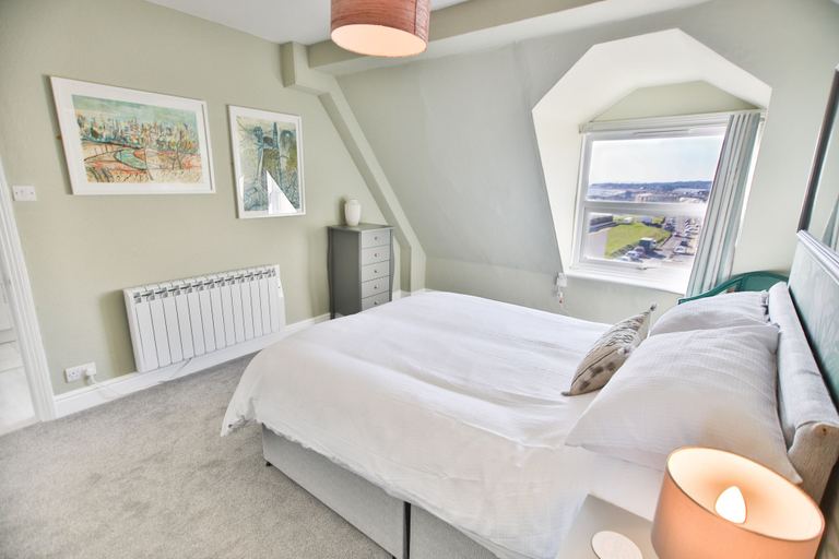 Bedroom 2, The Lookout, East Sussex
