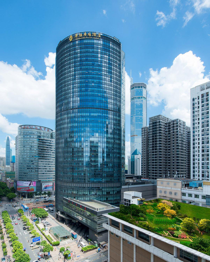 Exterior & Views 28
