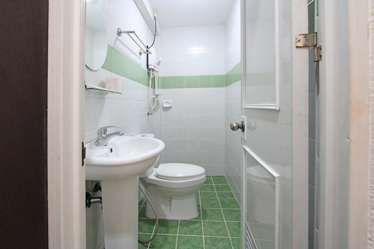 Bathroom 5