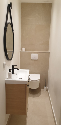 Bathroom 2, Luxury Green Penthouse Center - Parking, Luxembourg