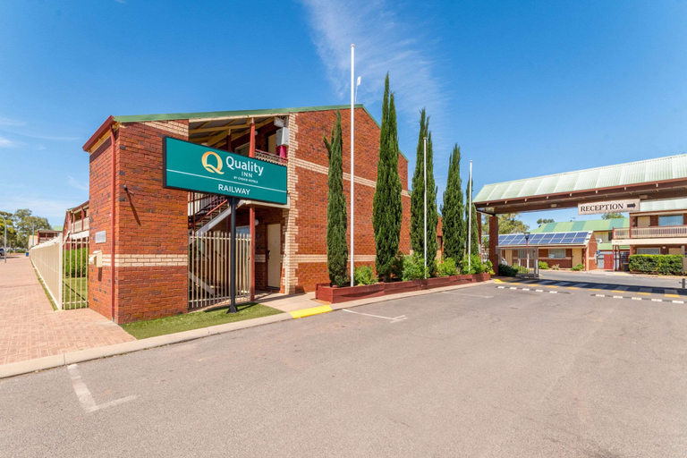 Exterior & Views 1, Quality Inn Railway, Kalgoorlie/Boulder