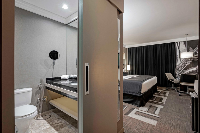 Bathroom 4, FULL JAZZ by Slaviero Hoteis, Curitiba