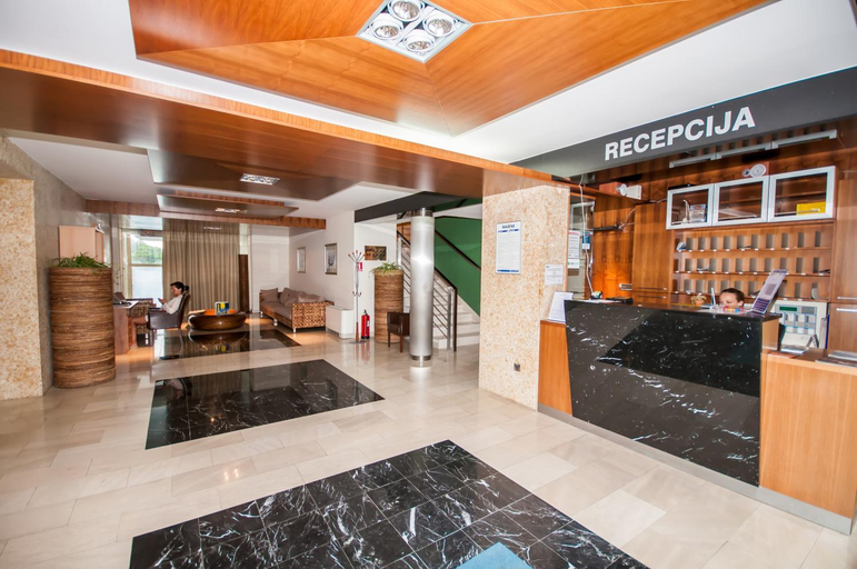 Public Area 4, Hotel Maxim, Sali