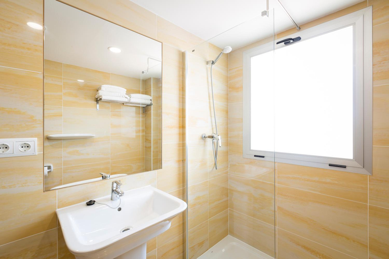 Bathroom 5, Zodiac Apartamentos, Baleares