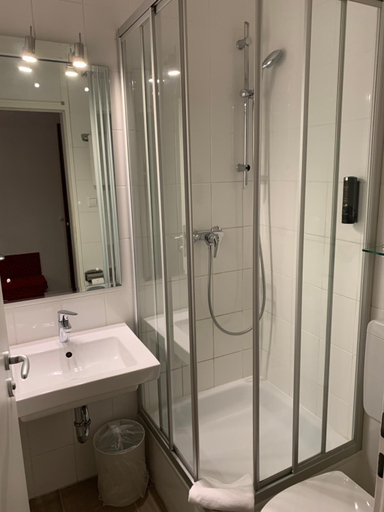 Bathroom 4, Hotel Nymphenburg City - Munchen, München