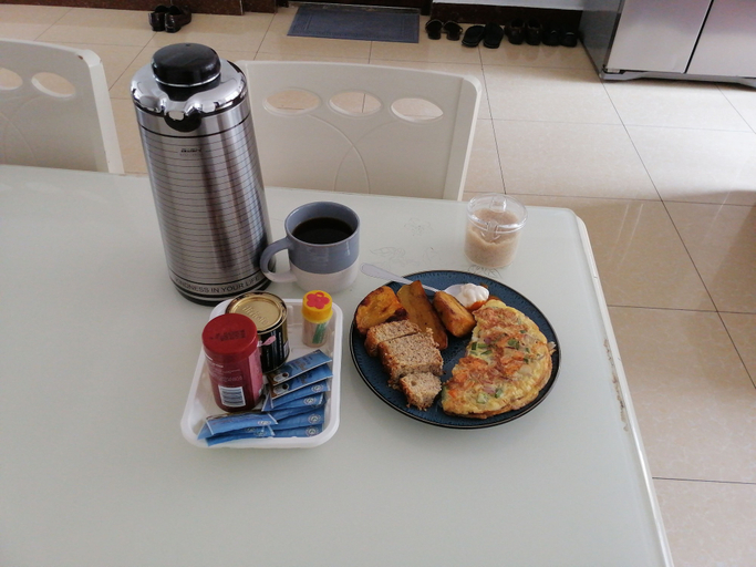 Food & Drinks, Mariana Home, Kinondoni