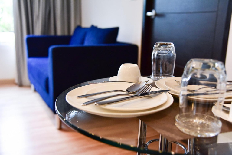 Dining Room 18