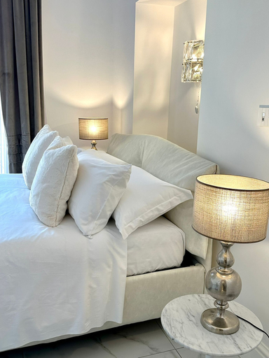 Bedroom 2, La Corte Dei Mille Luxury, Napoli