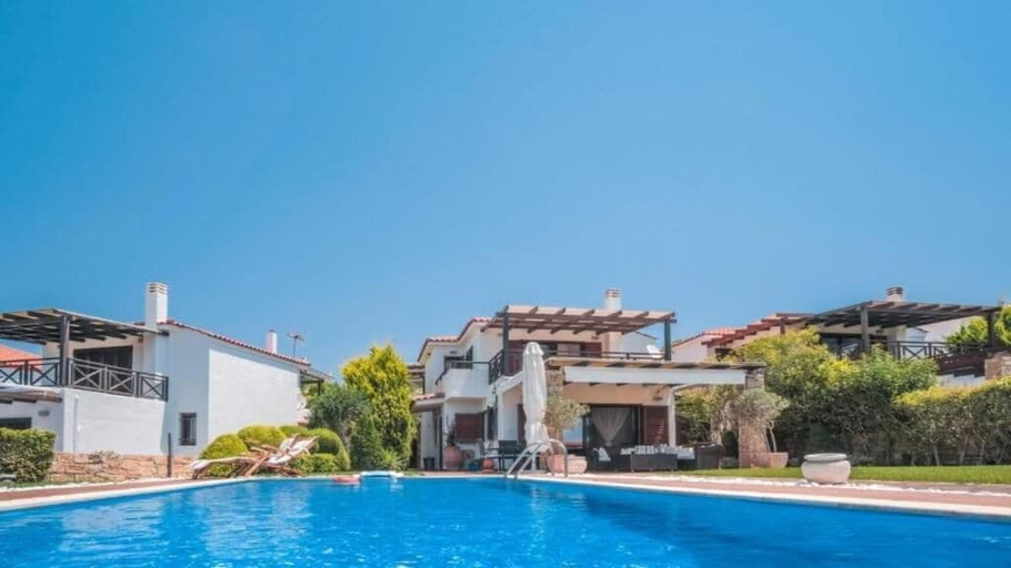 Sport & Beauty 5, Zennova 17 Lydia Luxury Pool Villa, Central Macedonia