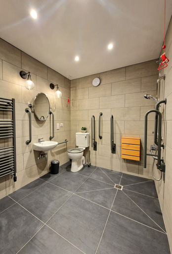 Bathroom 4, West Highland Hotel, Highland