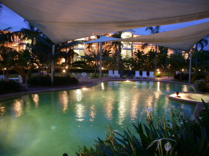 Sport & Beauty 2, Cairns Beach Resort, Cairns