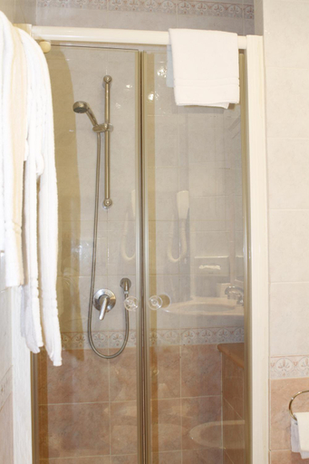 Bathroom 4, Hotel Pace Helvezia, Rome