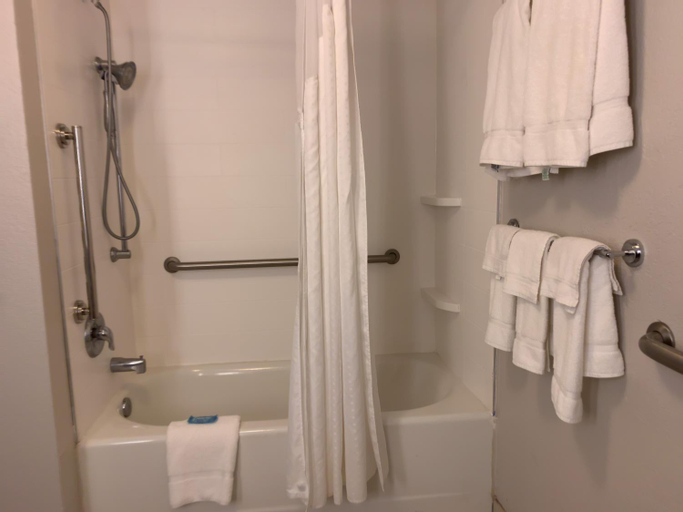 Bathroom 5