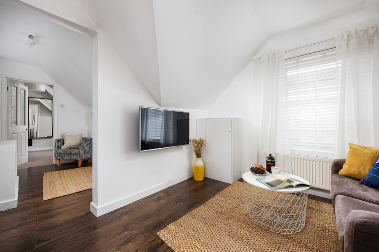 Others 3, Bijoux Central Plymouth 1 Bed Apartment, Plymouth