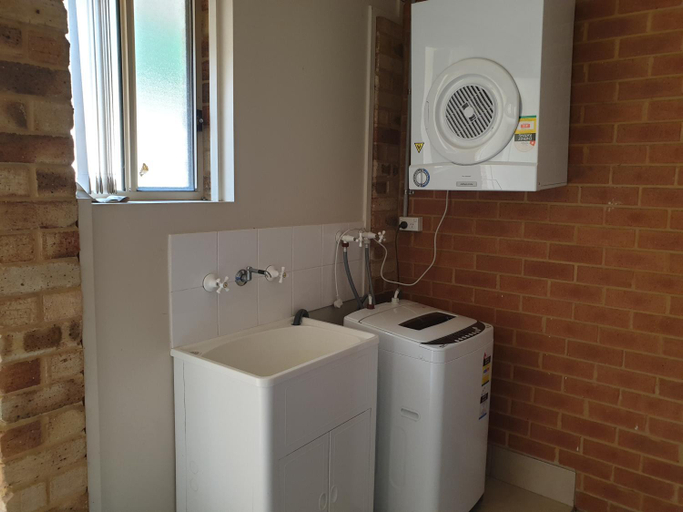 Bathroom 3, Best Western Endeavour Motel, Maitland