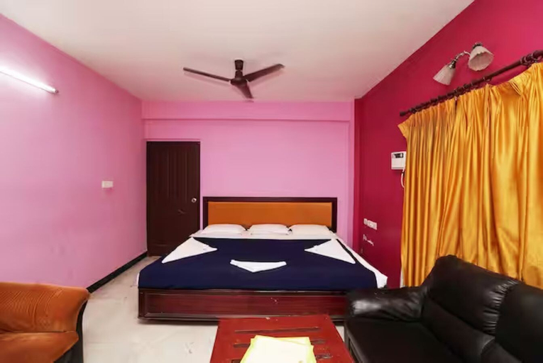 Bedroom 3, Hotel Soorya Heritage Inn, Viluppuram
