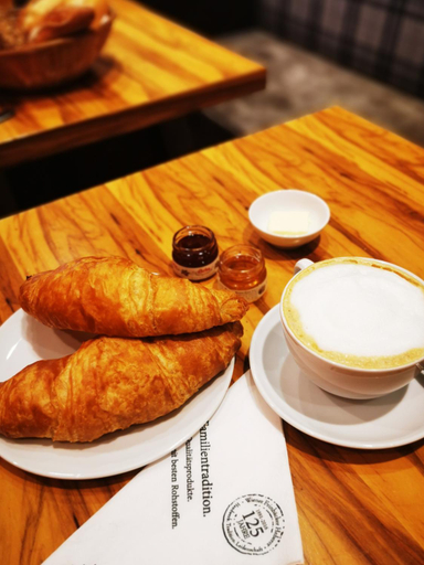 Food & Drinks 5, Plaza Hotel & Living Frankfurt, Frankfurt am Main