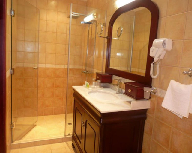 Bathroom 4, Al Maha Residence, Ras Al Khaimah