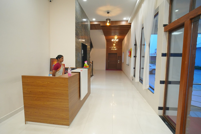 Others 5, Hotel Seasons, Tiruvannamalai