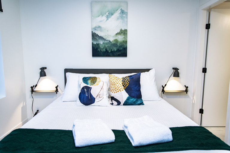Others 4, Separate Reality By Revelstoke Vacations, Columbia-Shuswap