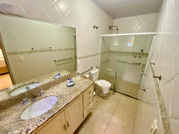 Bathroom 4, Hotel Vila Bavaria, Petrópolis