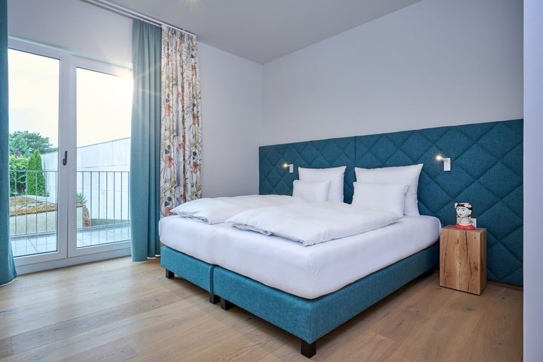 Bedroom 4, Hotel der Einrichter, Straubing