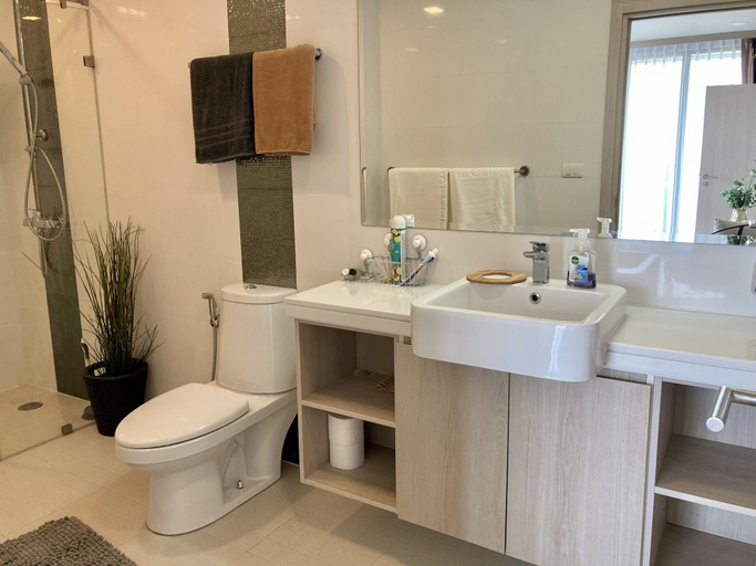 Bathroom 4, The Cloud by PSR, Pattaya