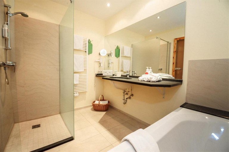 Bathroom 3, Der Kirchheimerhof, Spittal an der Drau
