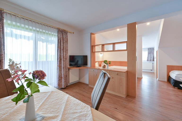 Bedroom 2, Landhaus Grobert, Ostallgäu