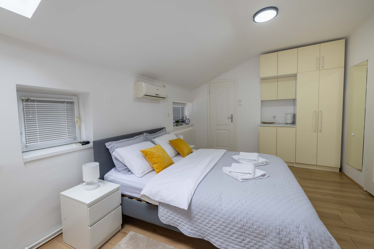 Bedroom 2, Old Town Rooms, Novi Sad
