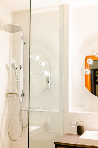 Bathroom 4, Hotel Eitljorg, Wien