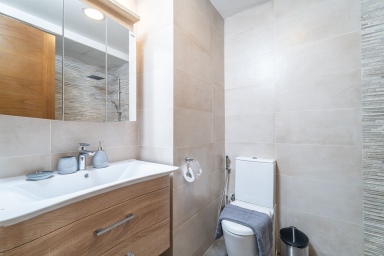 Bathroom 4, Nasma Holiday Homes - Al Hamra Village, Ras Al Khaimah