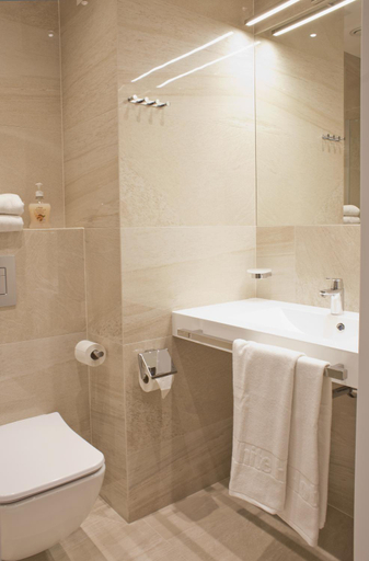 Bathroom 4, Hotel White, Nowy Dwór Gdański
