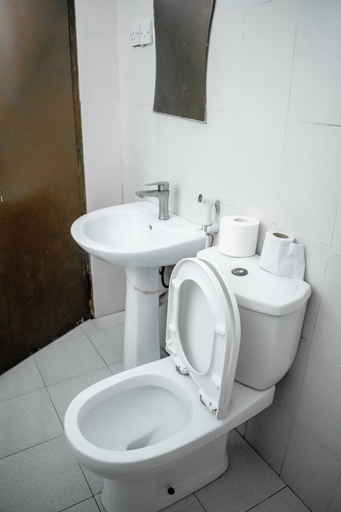 Bathroom 3, Kilimani kizi lodge, Kusini