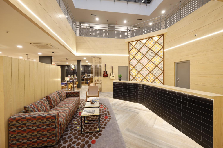 Public Area 2, Ginger Surat, Surat