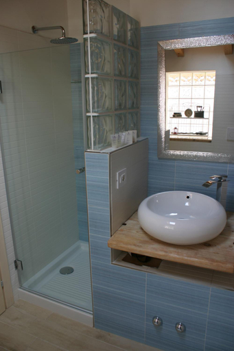 Others 5, B&B Il Noce alla Finestra, Brescia