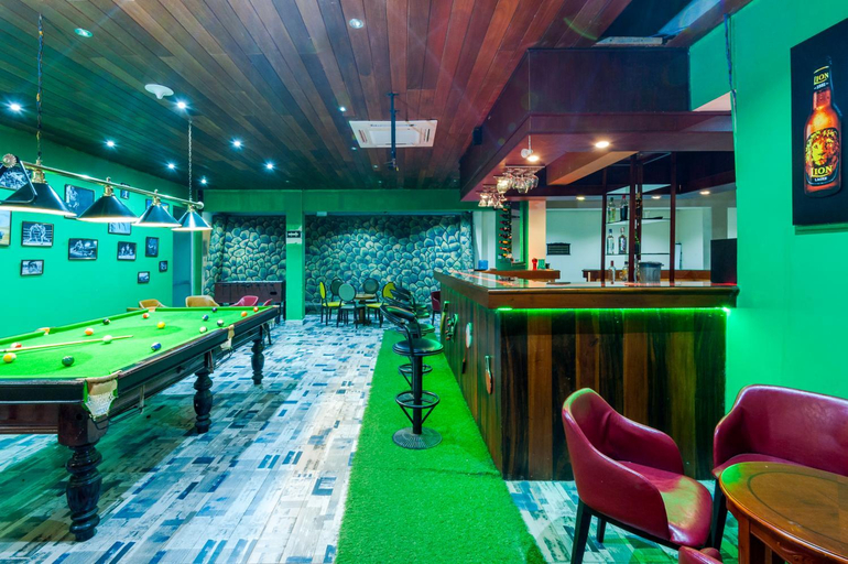 Food & Drinks 5, Heritage Hotel, N. Palatha Central