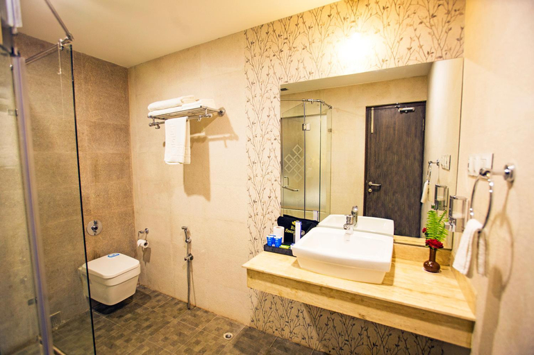 Bathroom 4, Royal Singi Hotel, Bagmati