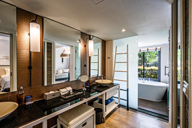Bathroom 6
