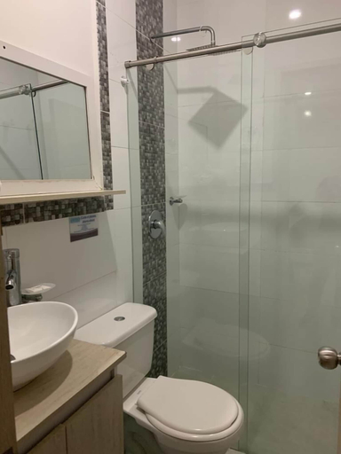 Bathroom 3, HOTEL GRANADA LOFT, Santiago de Cali