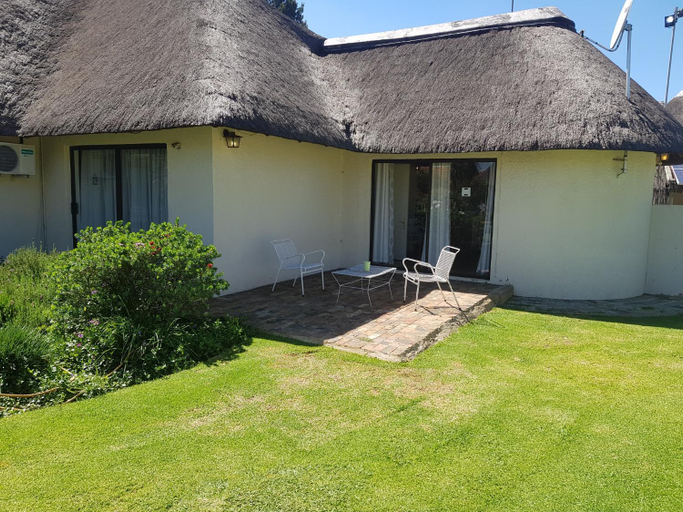 Others 4, 12 On Vaal Drive Guest Lodge, Sedibeng