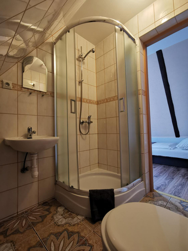 Bathroom 3, Zielony Dom, Bolesławiec