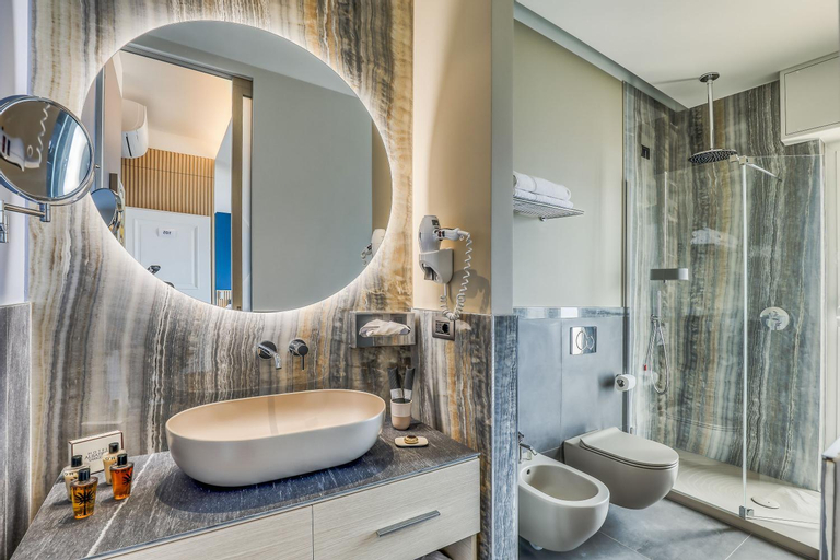 Bathroom 5