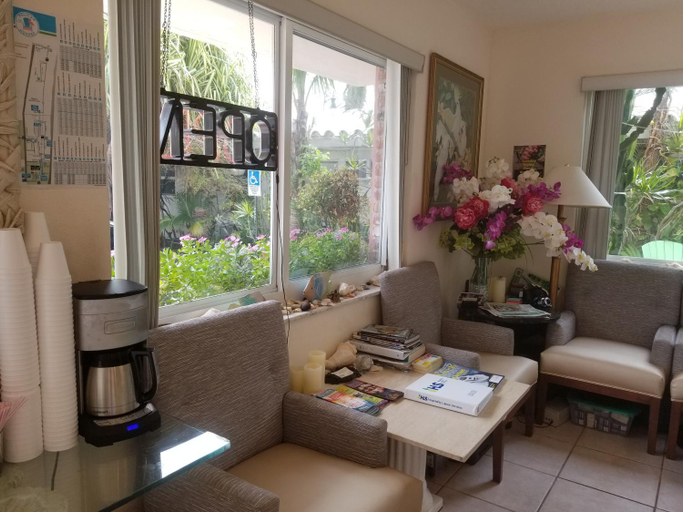 Public Area, Shore Haven Resort Inn, Broward