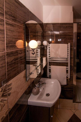 Bathroom, Willa Pod Stara Skocznia, Cieszyn