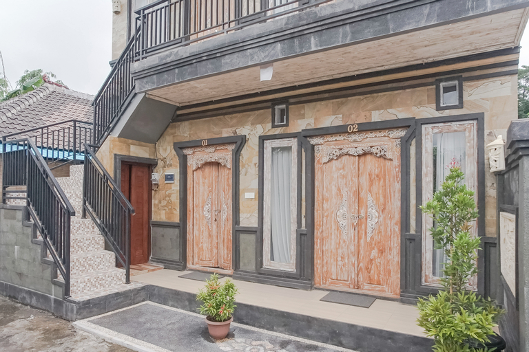 Exterior & Views 26